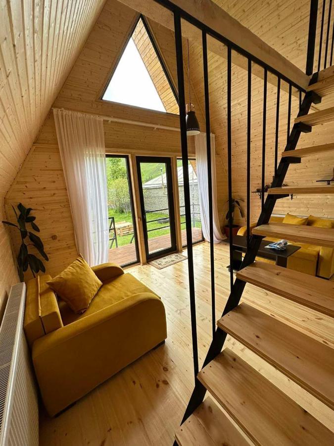 Thomas' Hut Apartment *