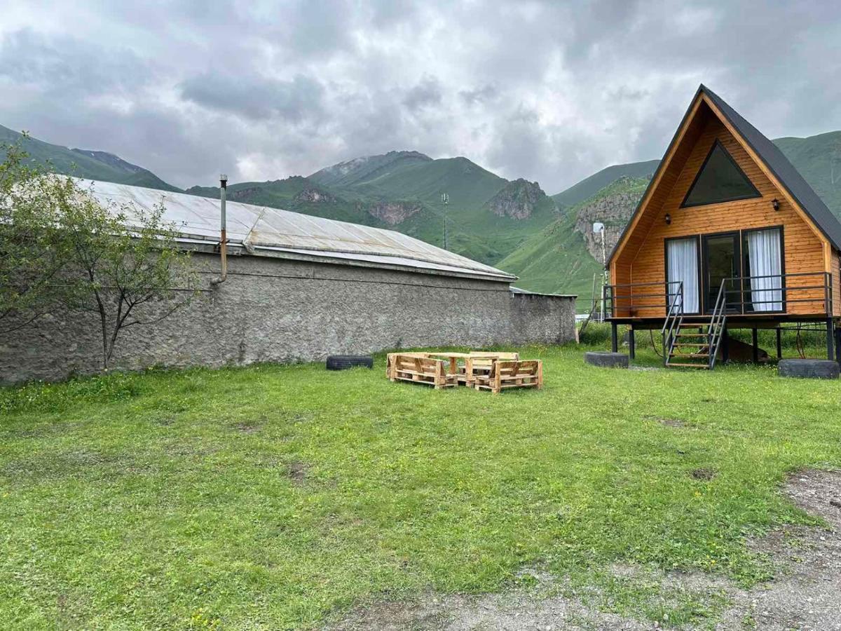 Thomas' Hut *